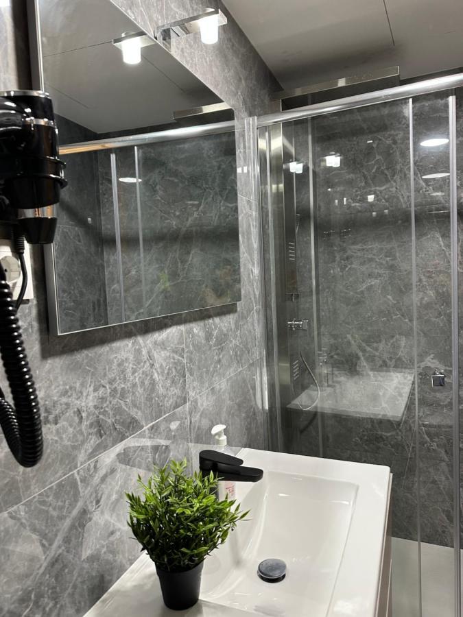 Corazon De Hortaleza Apartment มาดริด ภายนอก รูปภาพ
